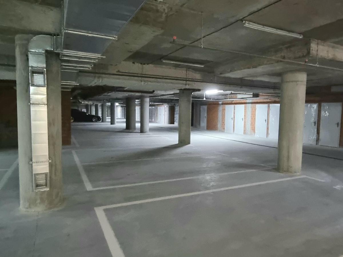 Квартира Метро Харківська, Позняки Жк Лебединий 基輔 外观 照片