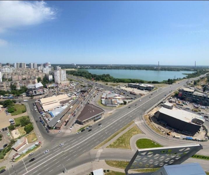 Квартира Метро Харківська, Позняки Жк Лебединий 基輔 外观 照片
