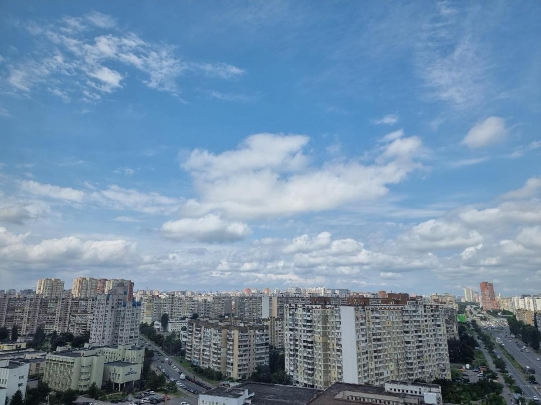 Квартира Метро Харківська, Позняки Жк Лебединий 基輔 外观 照片